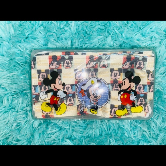 Mickey Disposable Face Masks - Picture 3 of 4
